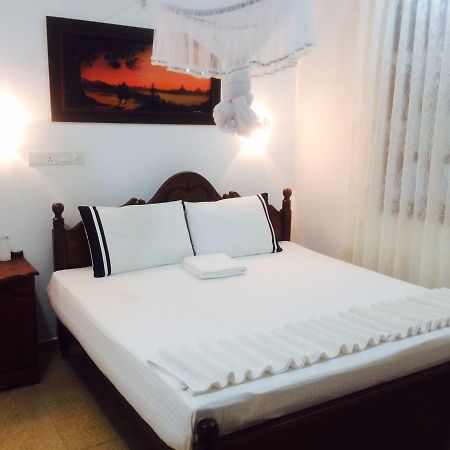 Great Wall Tourist Rest Anuradhapura Ngoại thất bức ảnh