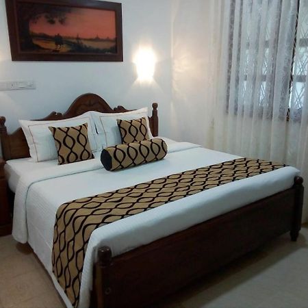 Great Wall Tourist Rest Anuradhapura Ngoại thất bức ảnh
