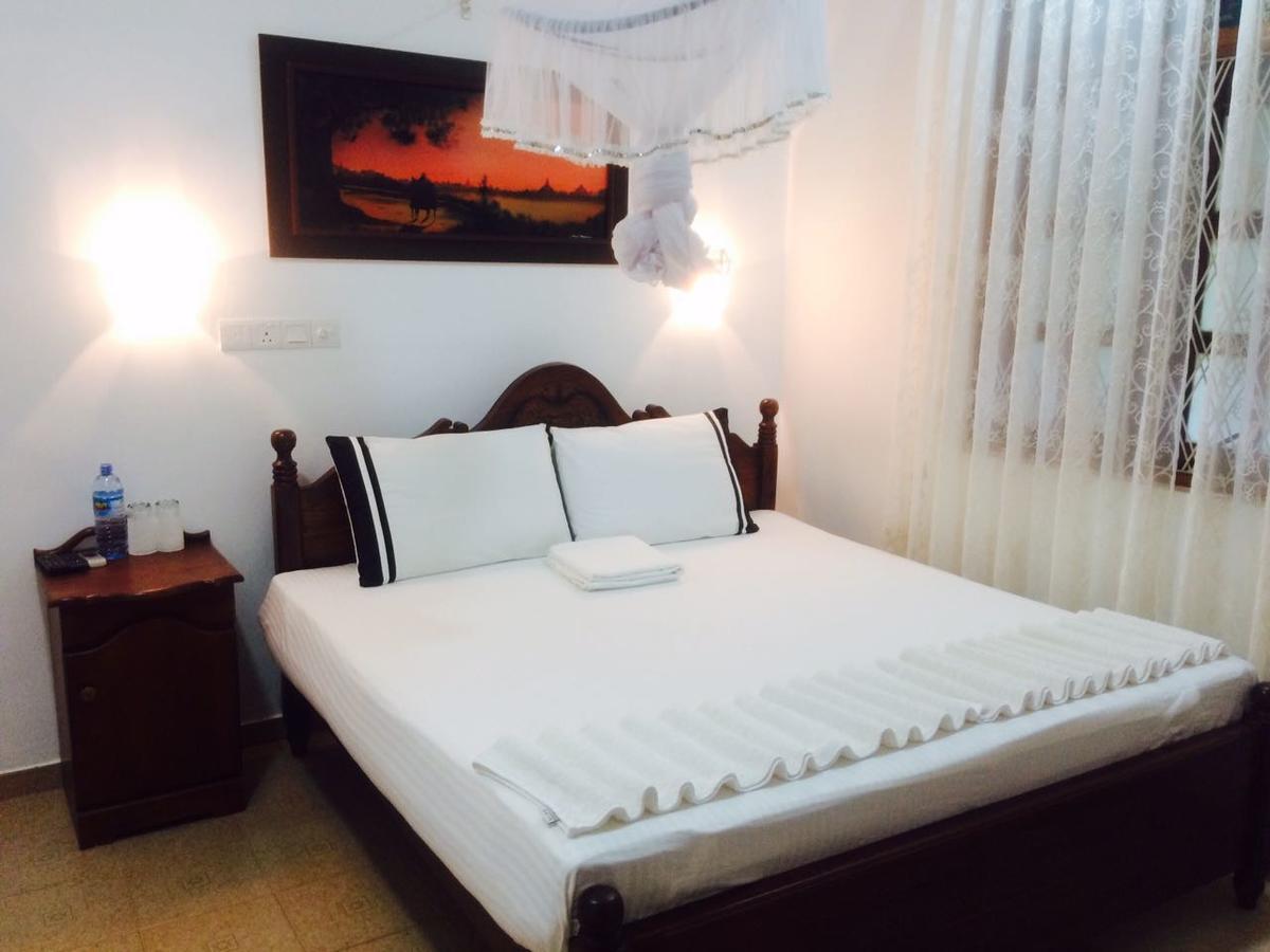 Great Wall Tourist Rest Anuradhapura Ngoại thất bức ảnh