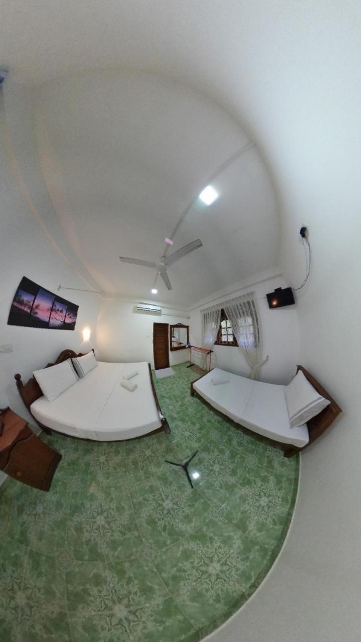 Great Wall Tourist Rest Anuradhapura Ngoại thất bức ảnh